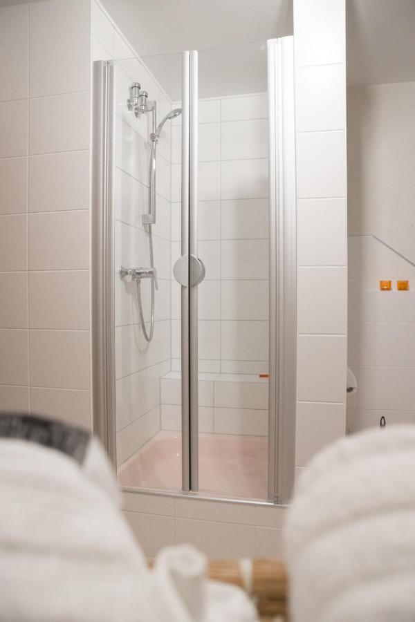 Schoene Ferienwohnung In Kuerten Екстер'єр фото